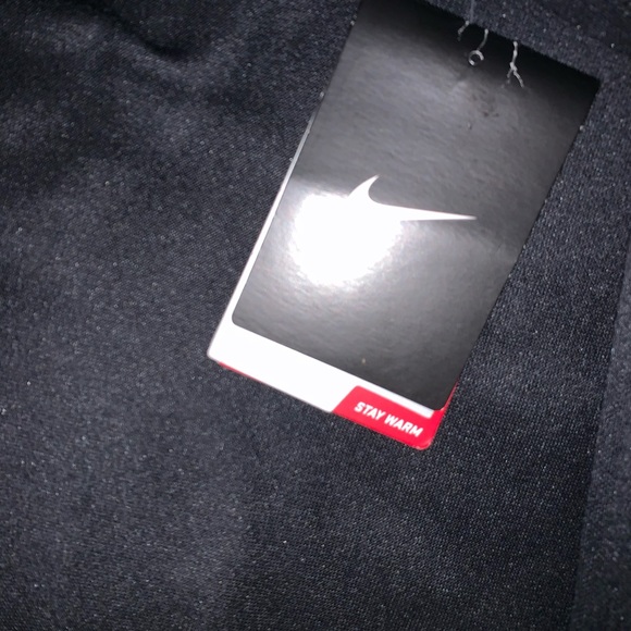 NWT~Nike Therma-fit Hoodie - Picture 3 of 5